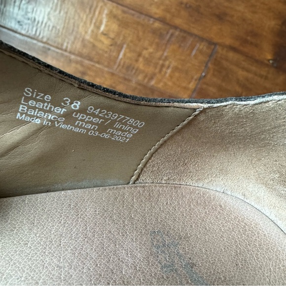 Dansko Mary Jane clogs - Picture 7 of 9